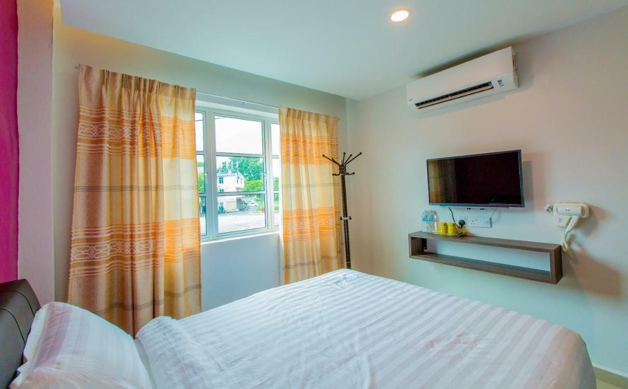 U Plus Budget Hotel Bukit Mertajam Dış mekan fotoğraf