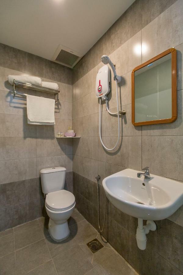 U Plus Budget Hotel Bukit Mertajam Dış mekan fotoğraf